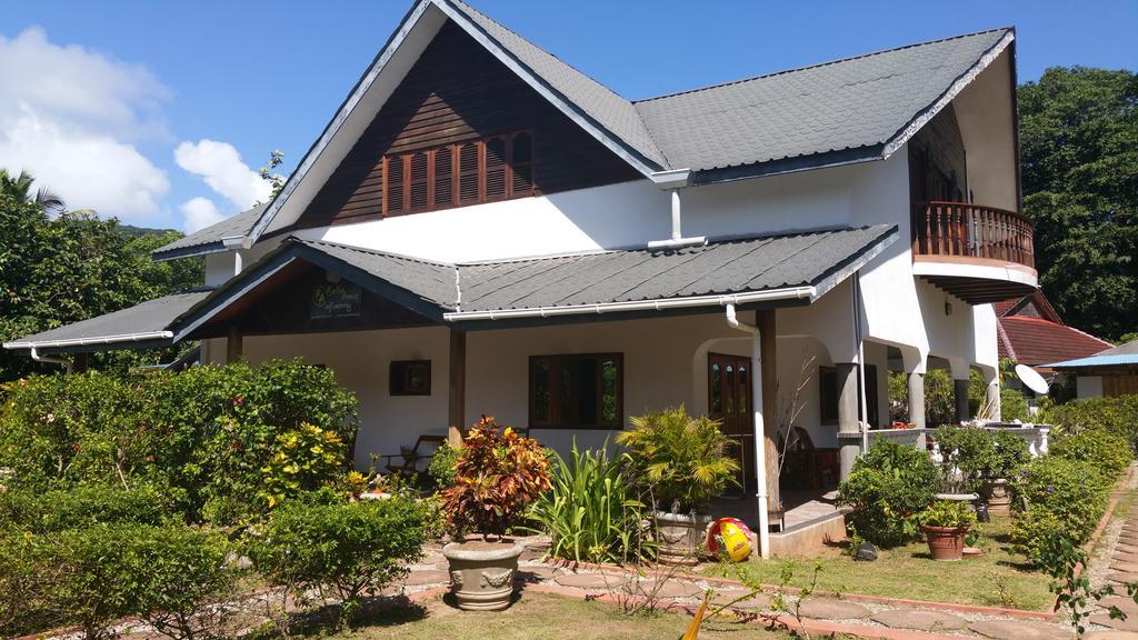 Отель Belle Amie Self Catering Ла-Диг Экстерьер фото